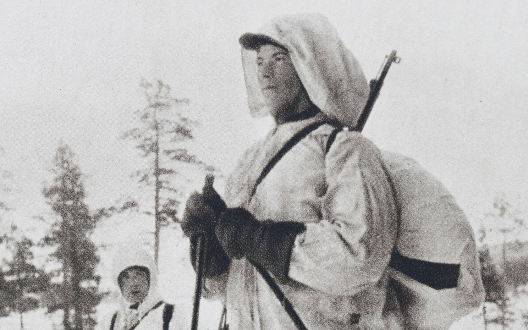 During the Soviet-Finnish war (1939-1940) skiers of the Finnish army in white camouflage made lightning and effective attacks on units of the Red Army.